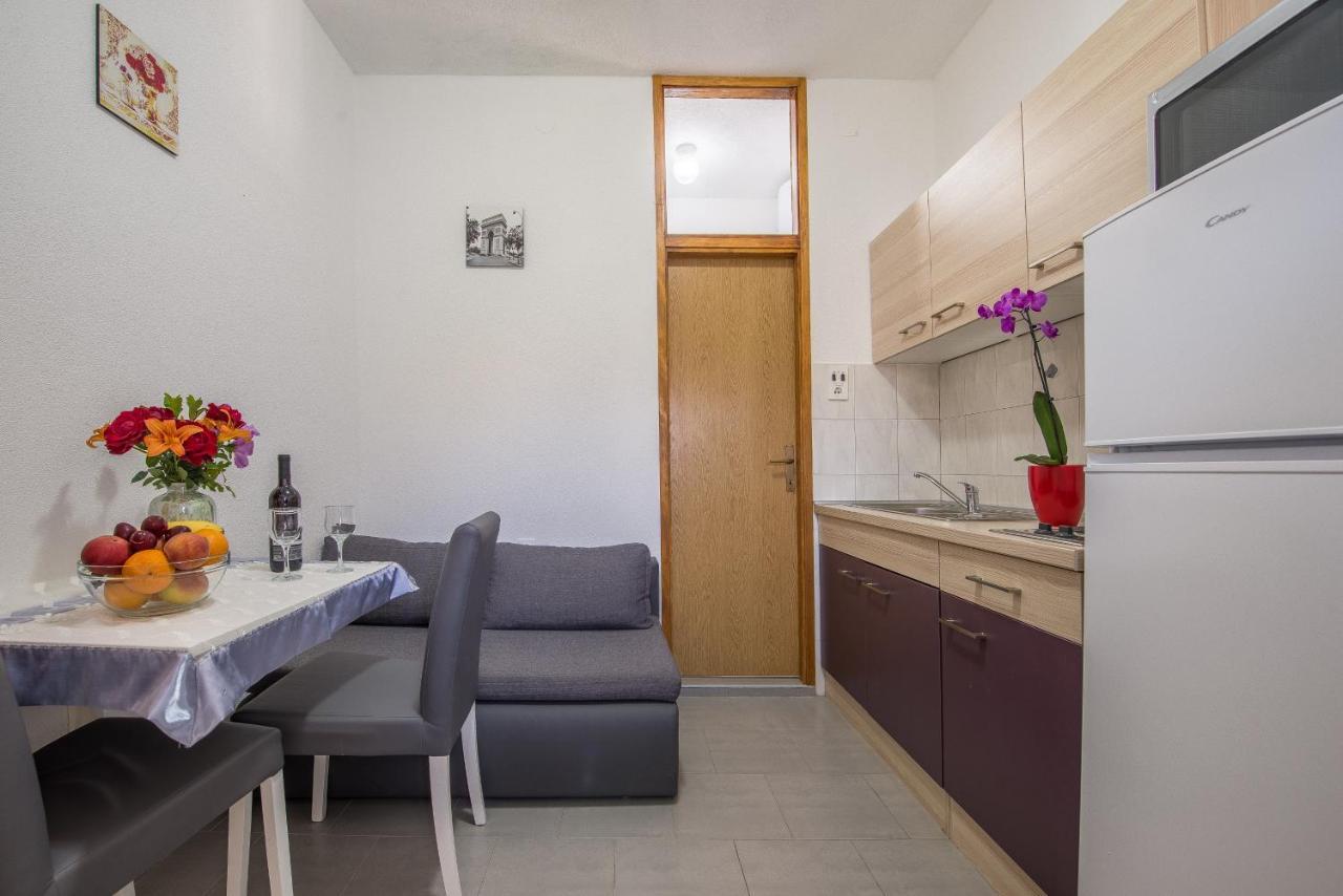 Apartmani Mlinar9 #2 Gornji Karin Esterno foto